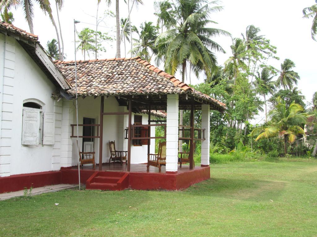 The Colonial Villa Midigama Kelet Kültér fotó